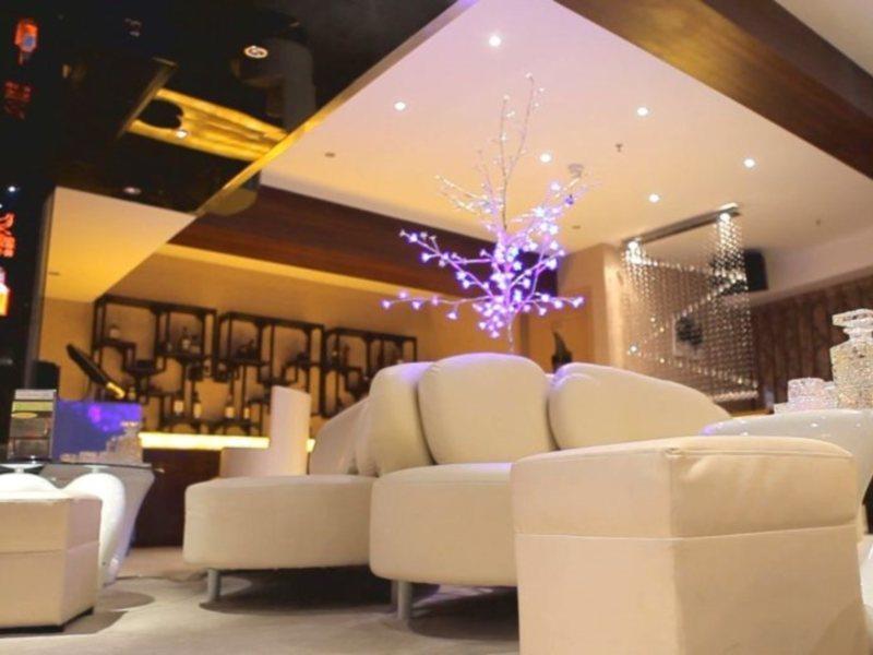 Vienna International Hotel Shanghai Hengshan Road Экстерьер фото